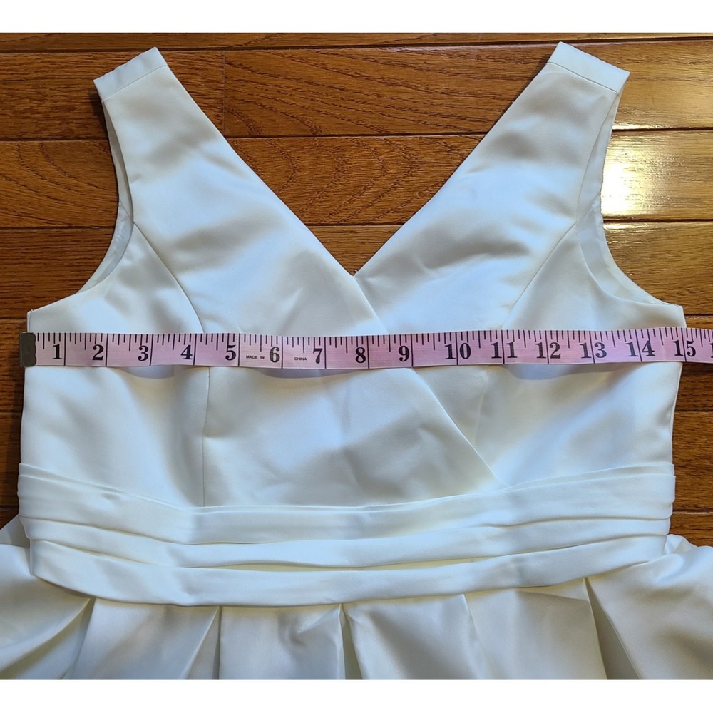 Youth Ivory Ball Gown by David's‎ Bridal Ivory/Champagne Sz. 14 Flower Girl - Picture 9 of 11